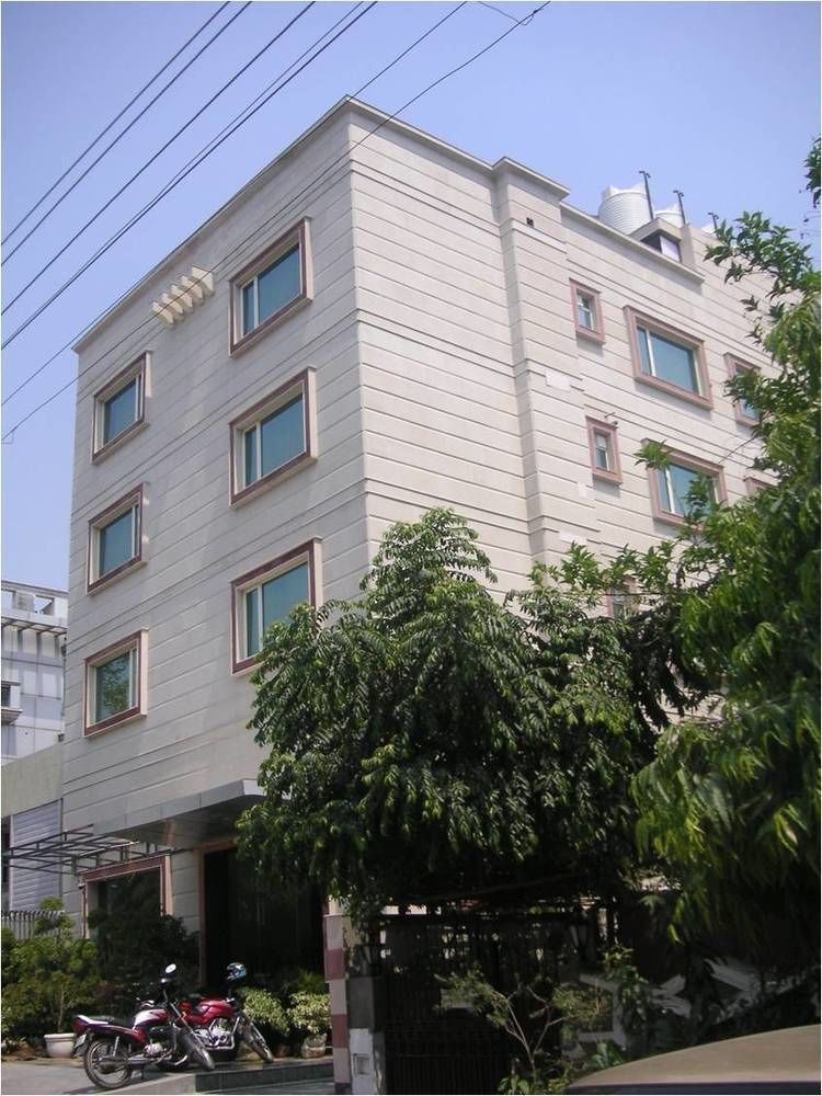 Hotel Meridian Plaza New Delhi Ngoại thất bức ảnh